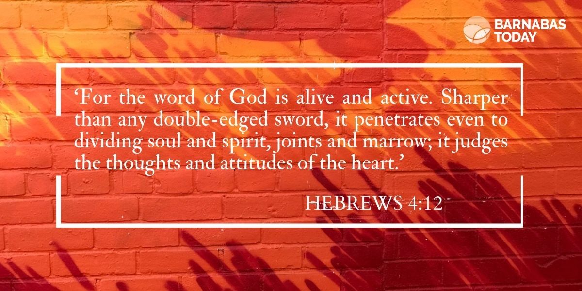 Living Word 3 081b044