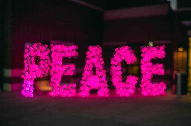 Peace in Difficult Times 1 2902270